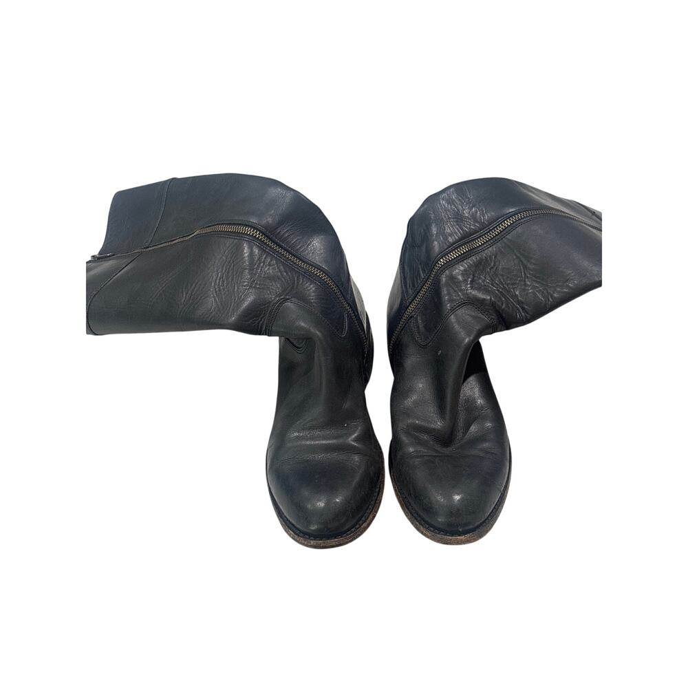 Women’s Frye boots size 9.5